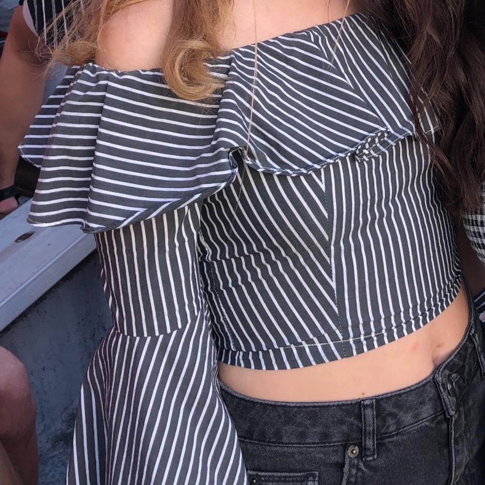 Off the shoulder cropped top with ruffle sleeves